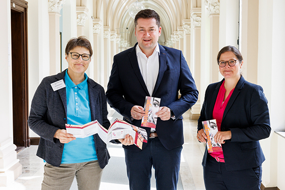 Bundesfamilienministerium zeichnet die Stadt als Promising Practice Kommune aus 